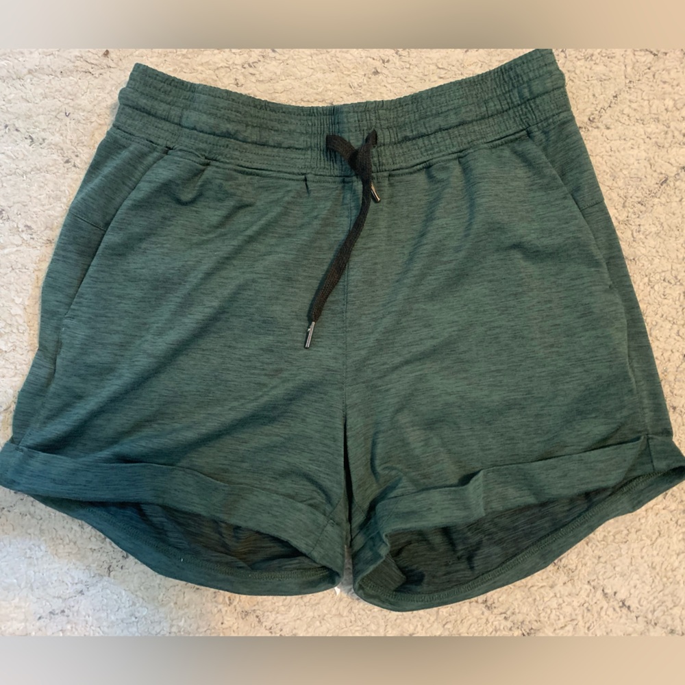 CrossFit gear! Born Primitive women’s lounge shorts. Evergreen. Size medium.